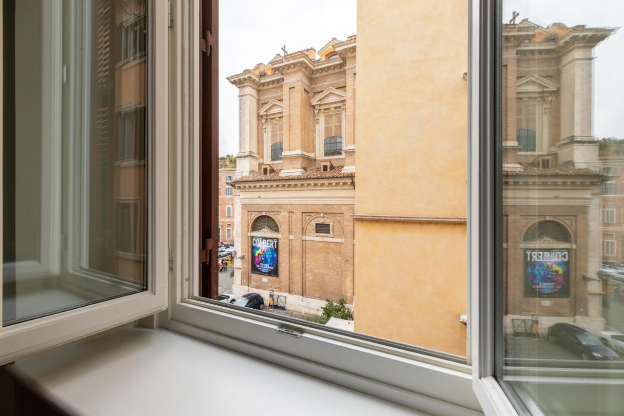 Iflat The Flowers Of Appartement Rome